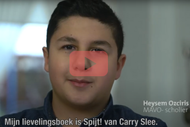 Jongen met de naam Heysem vertelt in deze video over het lezen van boeken